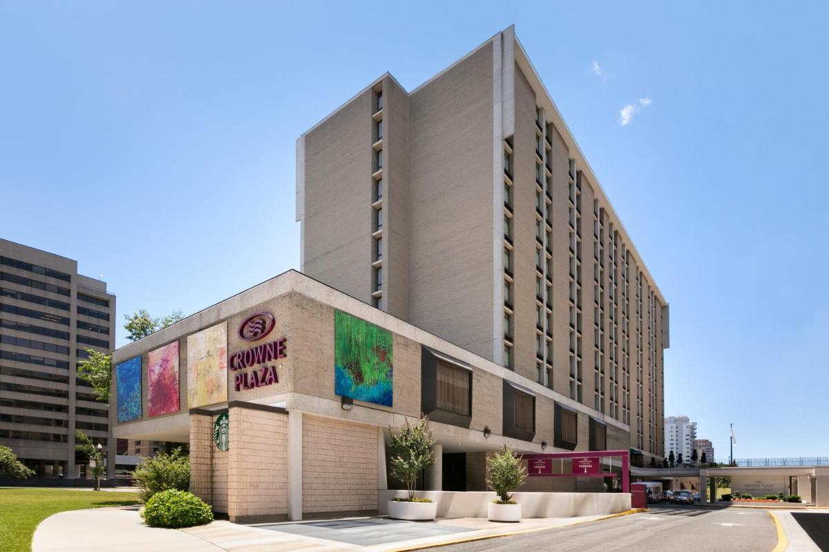 Crowne Plaza Crystal City-Washington D.C. an IHG Hotel - image 4