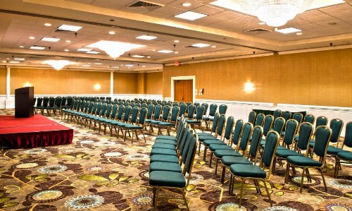 Holiday Inn Arlington at Ballston an IHG Hotel - image 34