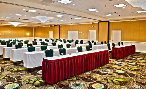 Holiday Inn Arlington at Ballston an IHG Hotel - image 50