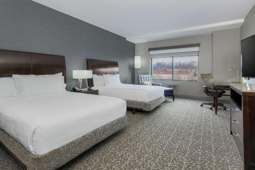 Hilton Garden Inn Shirlington - image 15