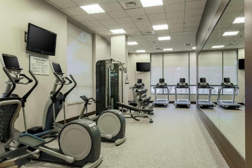 Hilton Garden Inn Shirlington - image 5
