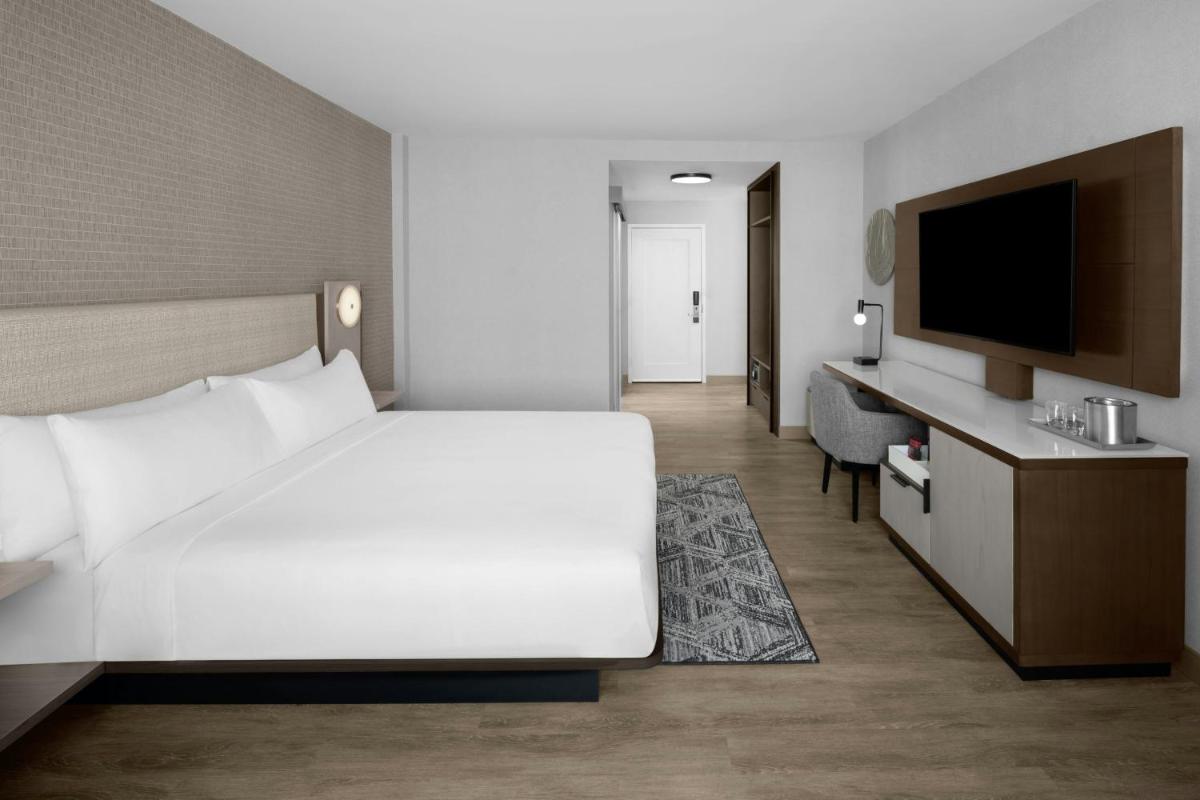 Crystal City Marriott at Reagan National Airport - image 5