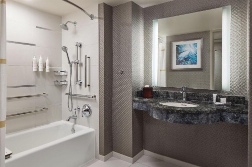 Crystal Gateway Marriott - image 16