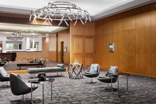 Crystal Gateway Marriott - image 8