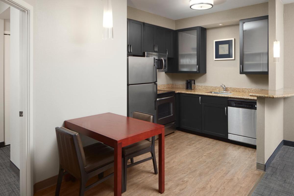 Residence Inn Arlington Courthouse - image 4