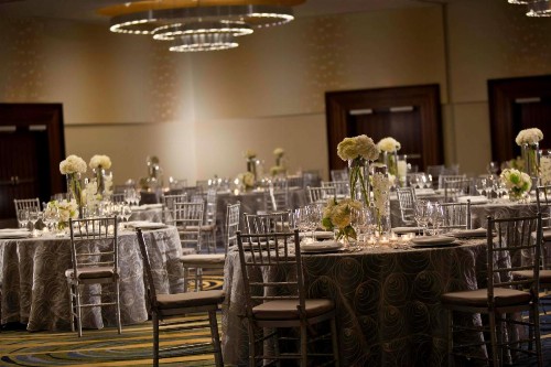 Renaissance Arlington Capital View Hotel - image 22