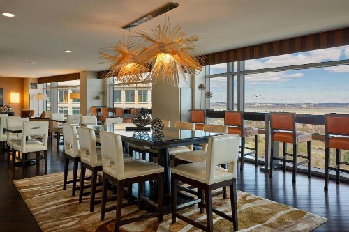 Renaissance Arlington Capital View Hotel - image 31