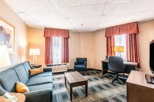 Comfort Inn Ballston - image 17