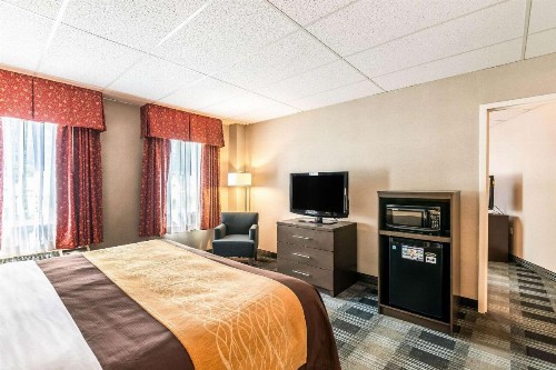 Comfort Inn Ballston - image 18