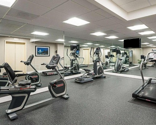 Comfort Inn Ballston - image 25