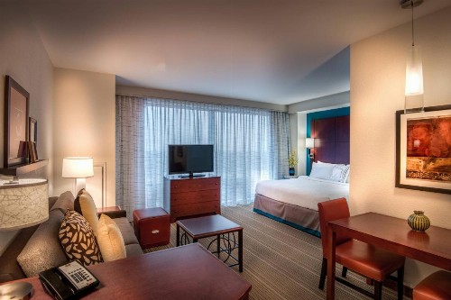 Residence Inn by Marriott Arlington Ballston - image 17