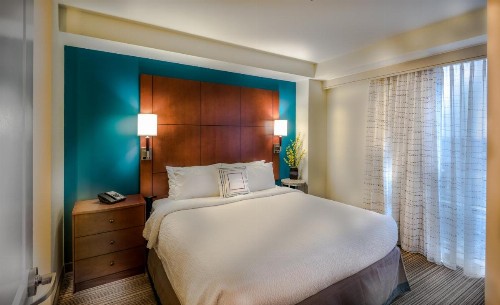 Residence Inn by Marriott Arlington Ballston - image 2