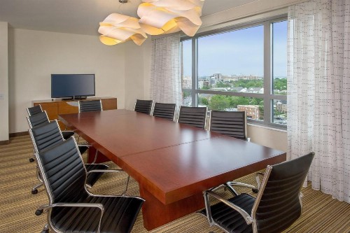 Residence Inn by Marriott Arlington Ballston - image 27