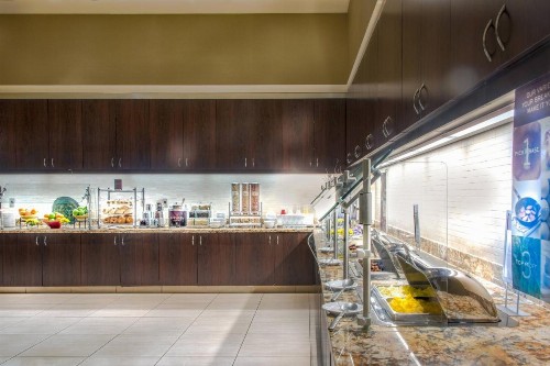 Residence Inn by Marriott Arlington Ballston - image 40
