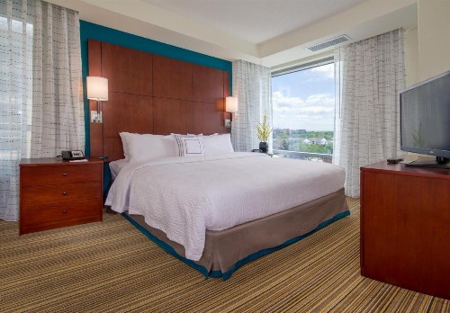 Residence Inn by Marriott Arlington Ballston - image 9