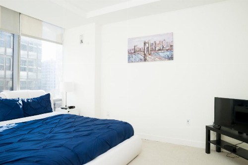 Arlington Fully Furnished Apartments in Crystal City - image 19