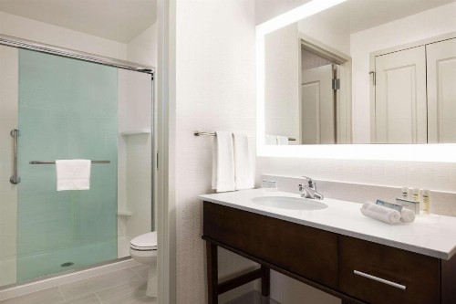 Homewood Suites By Hilton Arlington Rosslyn Key Bridge - image 41
