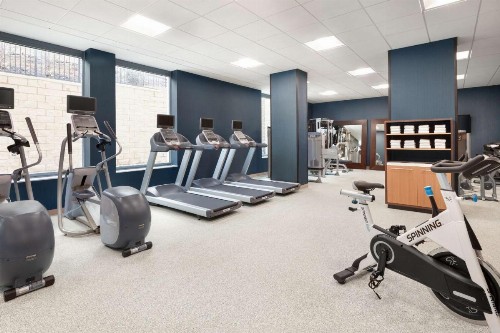 Homewood Suites By Hilton Arlington Rosslyn Key Bridge - image 6