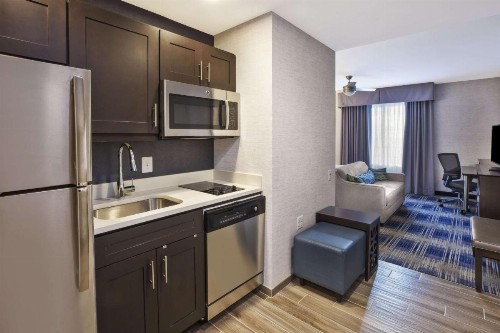 Homewood Suites By Hilton Arlington Rosslyn Key Bridge - image 8