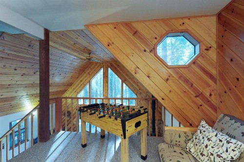 Sherwood Bear Cabin - image 11