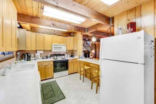 Cabin Life - image 8
