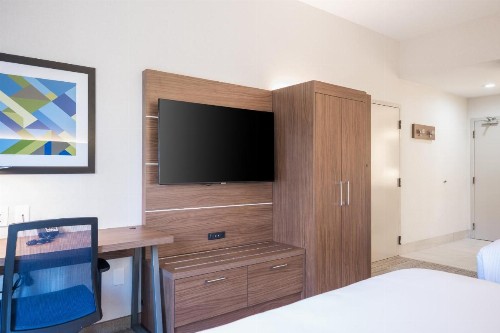 Holiday Inn Express Grover Beach-Pismo Beach Area an IHG Hotel - image 24