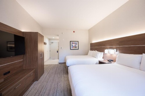 Holiday Inn Express Grover Beach-Pismo Beach Area an IHG Hotel - image 30