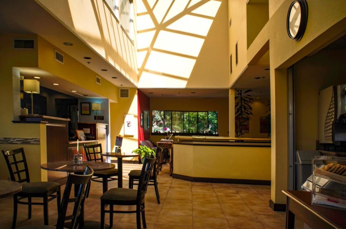 Holiday Inn Express Grover Beach-Pismo Beach Area an IHG Hotel - image 7