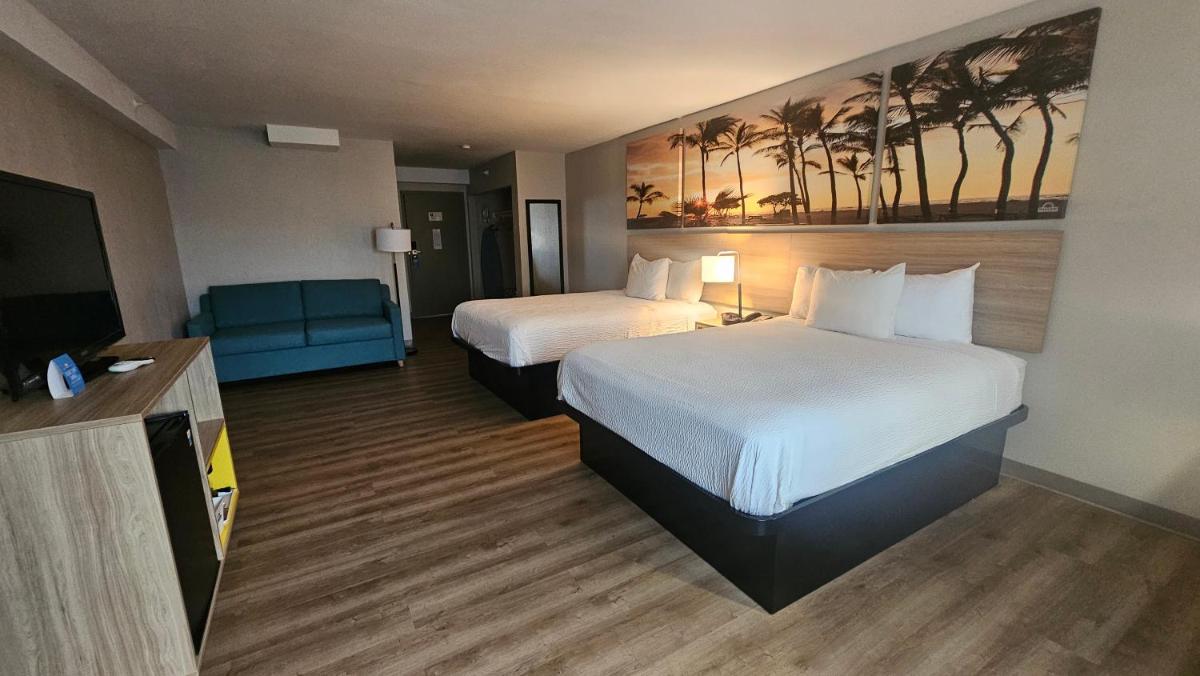 Days Inn & Suites by Wyndham Artesia - image 6