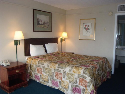 Motel 6-Asheboro NC - image 21