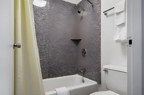 Motel 6-Asheboro NC - image 24