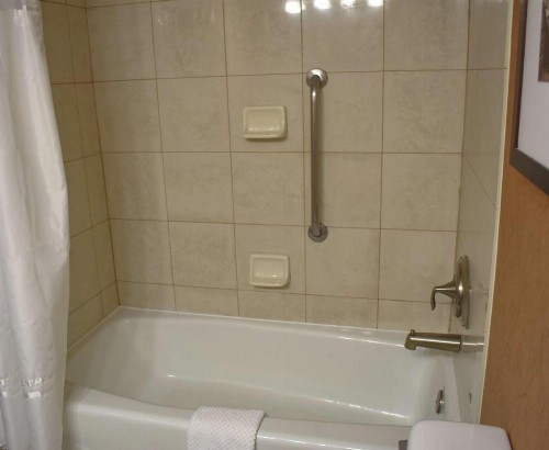 DoubleTree by Hilton Biltmore/Asheville - image 36