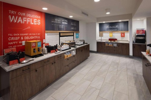Hampton Inn Asheville-Tunnel Road - image 12