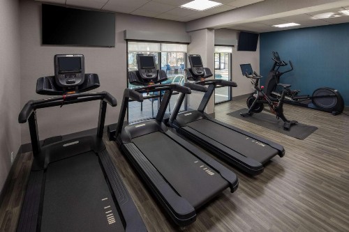 Hampton Inn Asheville-Tunnel Road - image 15