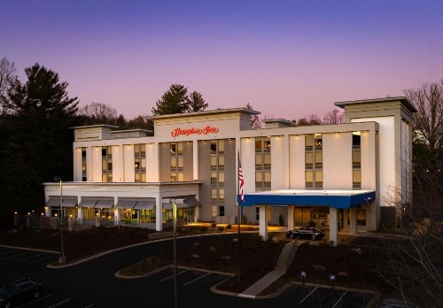 Hampton Inn Asheville-Tunnel Road - image 32