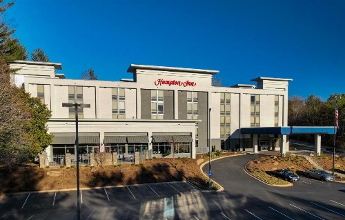 Hampton Inn Asheville-Tunnel Road - image 33