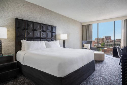 Renaissance Asheville Hotel - image 21