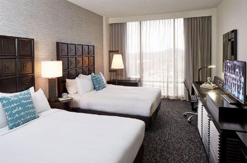 Renaissance Asheville Hotel - image 6