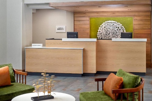 Fairfield by Marriott Inn & Suites Asheville Outlets - image 3