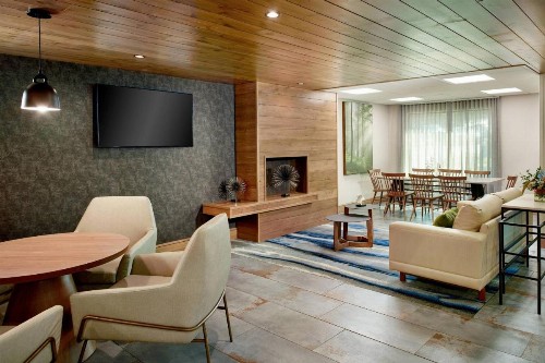 Fairfield by Marriott Inn & Suites Asheville Outlets - image 5