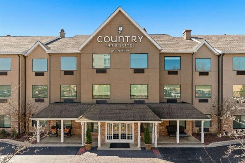 Country Inn & Suites by Radisson Asheville at Asheville Outlet Mall NC