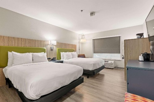 Country Inn & Suites by Radisson Asheville at Asheville Outlet Mall NC - image 39
