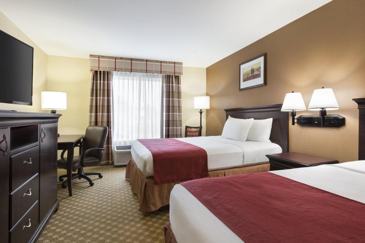 Country Inn & Suites by Radisson Asheville at Asheville Outlet Mall NC - image 5