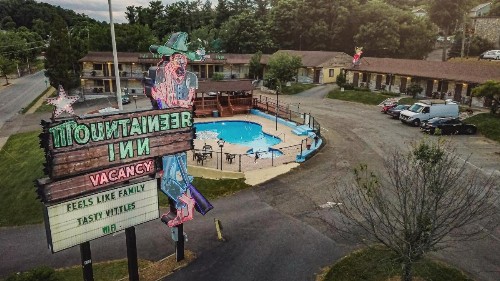 The Mountaineer Inn - Asheville - image 10