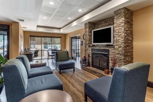 Comfort Inn Asheville Biltmore West - image 3