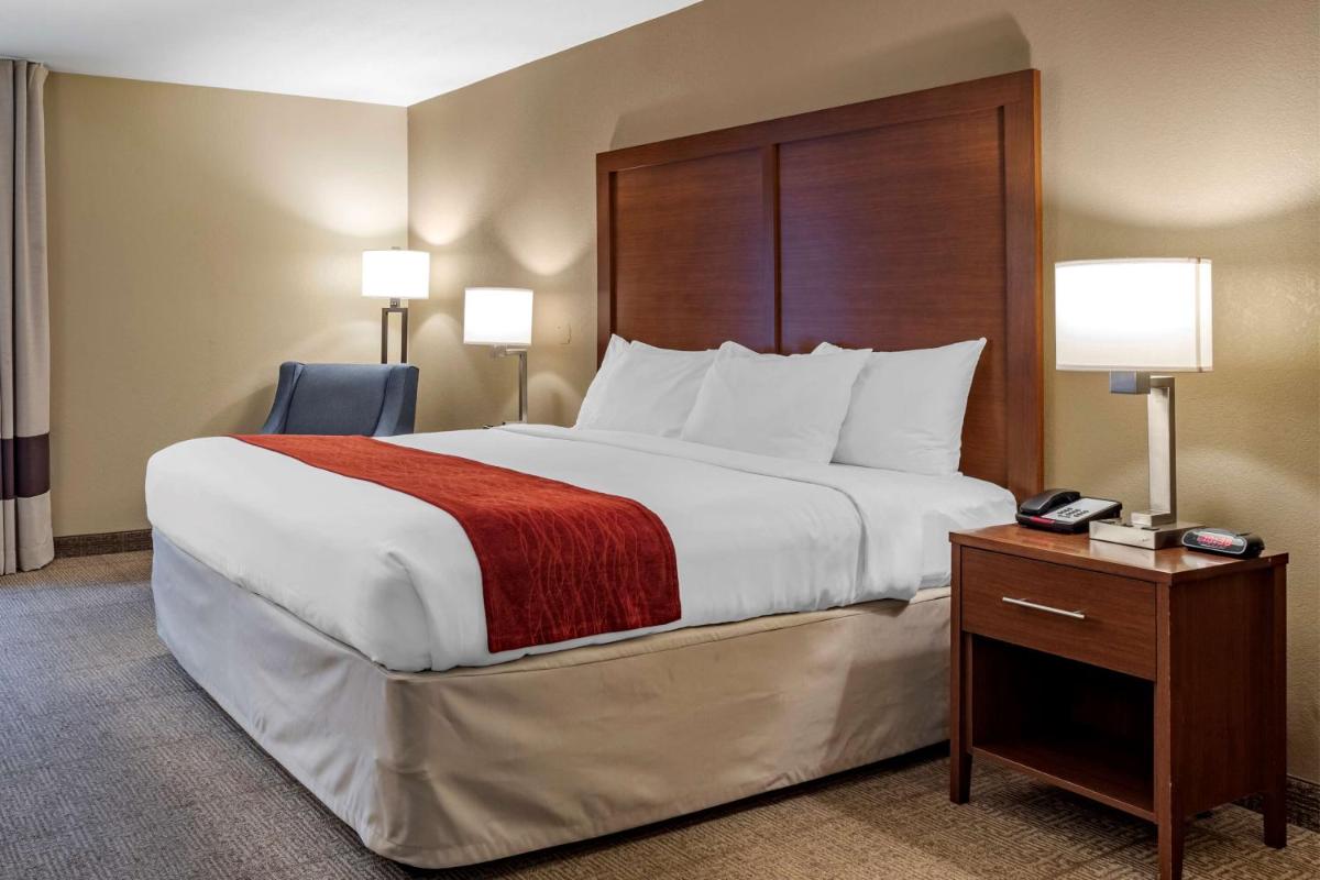 Comfort Inn Asheville Biltmore West - image 7