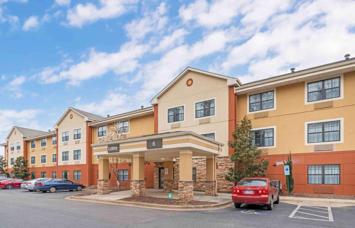Extended Stay America Suites - Asheville - Tunnel Rd - image 2