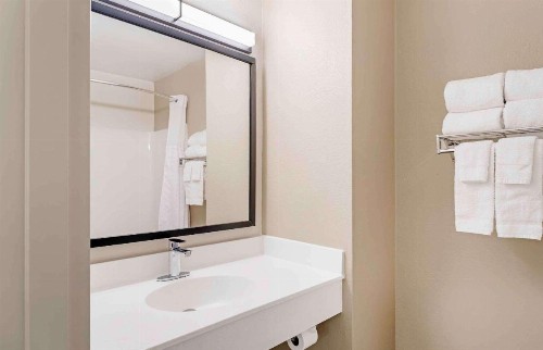 Extended Stay America Suites - Asheville - Tunnel Rd - image 23