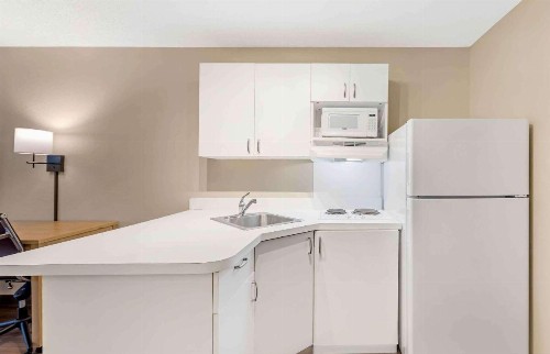 Extended Stay America Suites - Asheville - Tunnel Rd - image 27