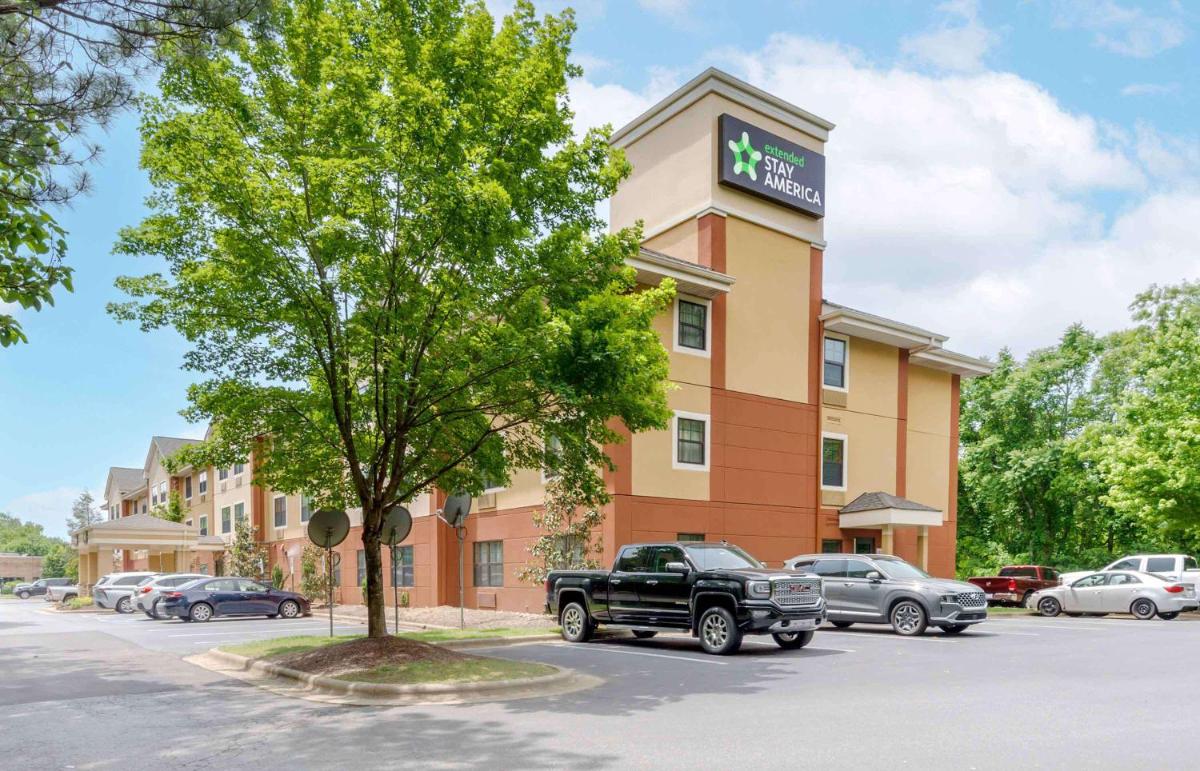 Extended Stay America Suites - Asheville - Tunnel Rd - image 3